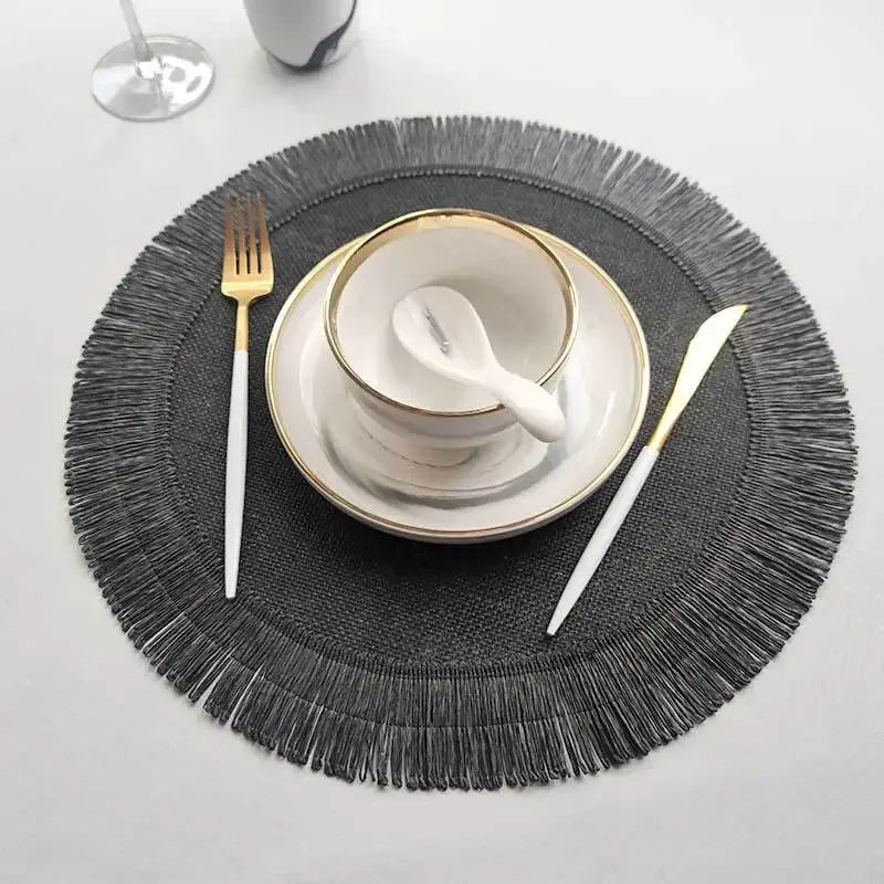 Round Braided Placemats Fringe Paper Table Mats Hand Woven Non-Slip Insulation Place Mats Tea Cup Pad Dining Table Decorations